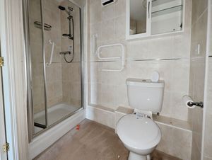 Photo 1- click for photo gallery